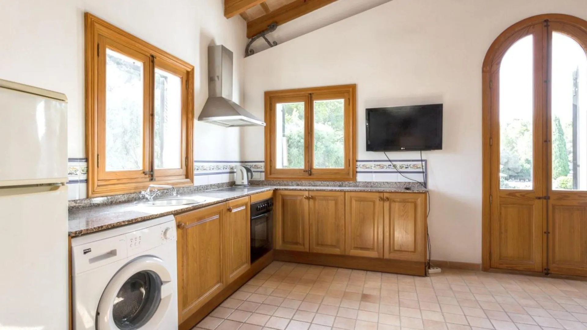 Mountain View Apartment Pollenca