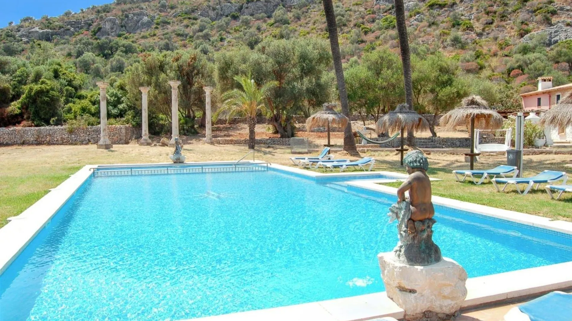 Mountain View Apartment Pollenca