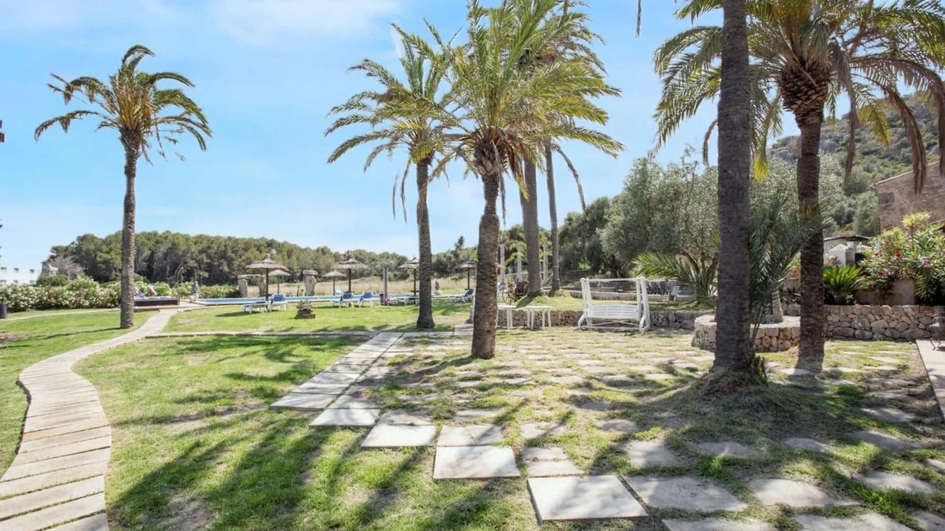 Mountain View Apartment Pollenca