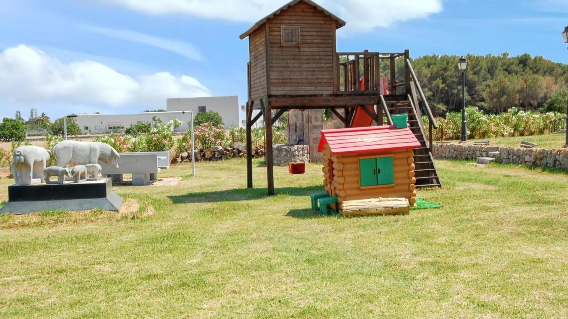 Mountain View Apartment Pollenca